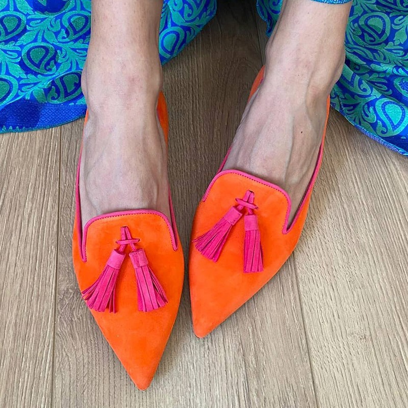 Spring/Summer 2026 Solid Color - Pointed Toe Flat recension och pris