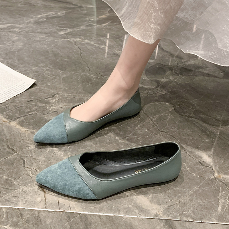 Flat black leather shoes for w - Pointed Toe Flat recension och pris