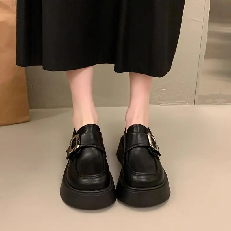 Loafers With Medium Heels Plat - Women Shoes Quick Delivery recension och pris