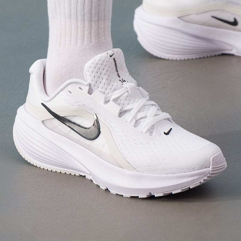 Nike Women's Sports Shoes Down - Women Shoes Running Nike recension och pris